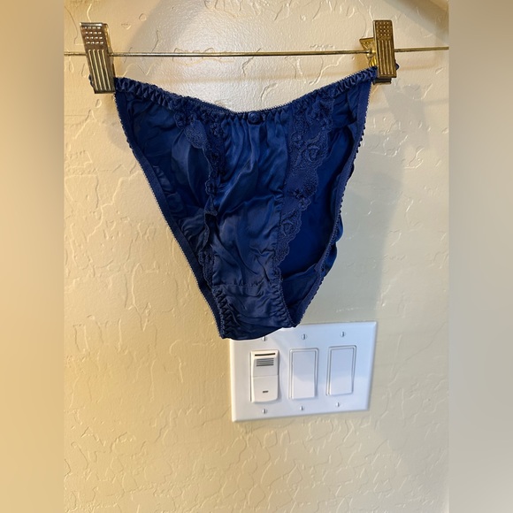 Victoria’s Secret Silk Chemise Gown Panty Set Royal Blue - Picture 7 of 7